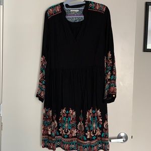 Black patterned dress